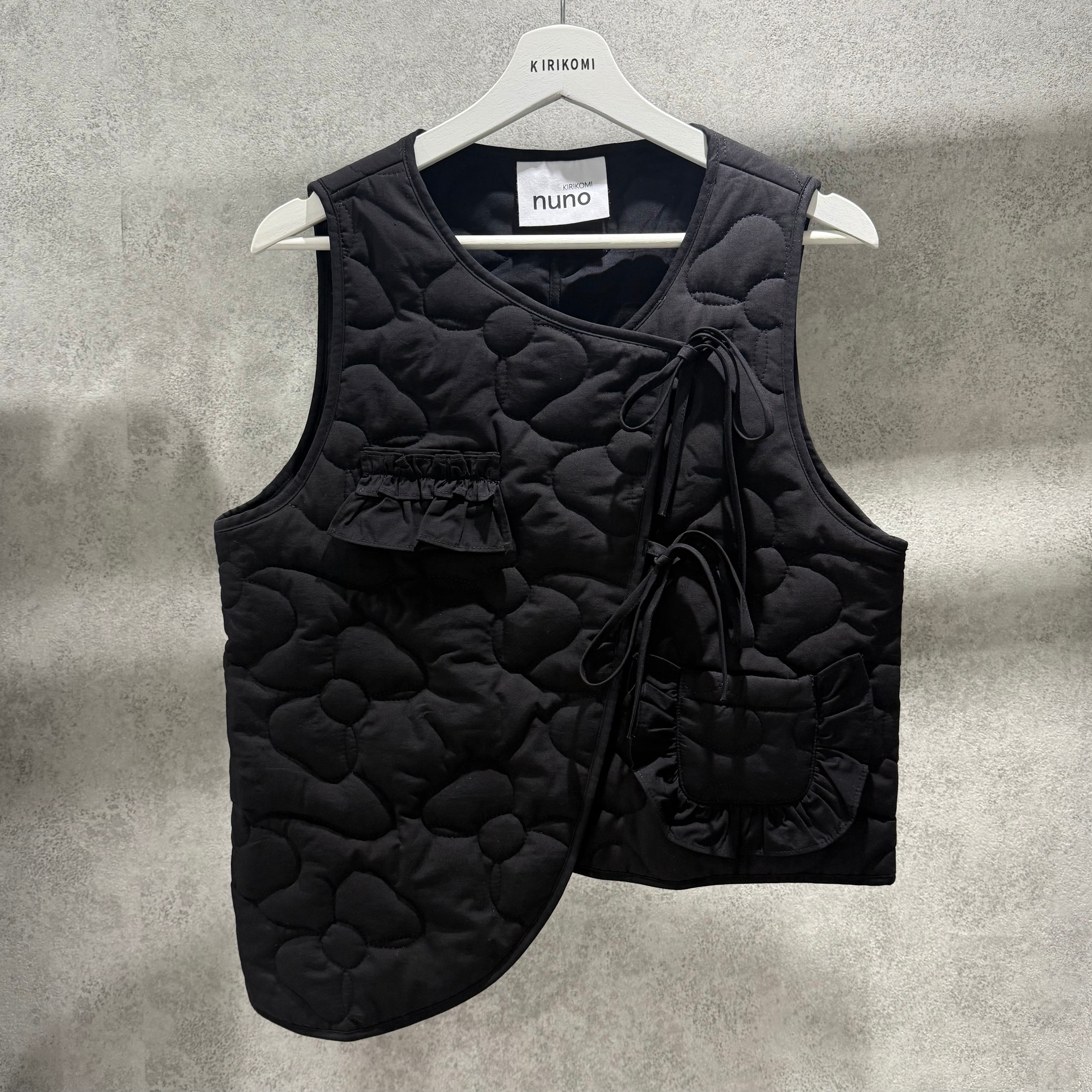 KIRIKOMI NUNO 中綿⼊りベスト | KIRIKOMI