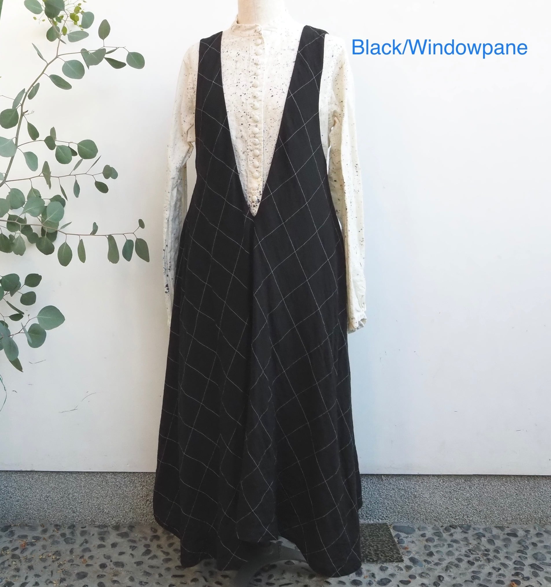 限定販売激安 atelierRoughatour ワンピース 家電・スマホ・カメラ