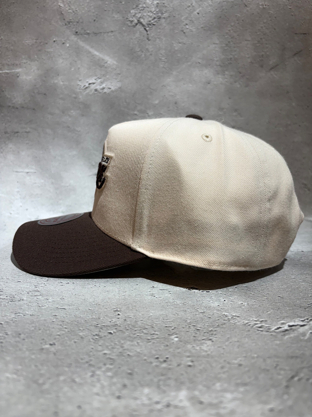 Mitchell＆Ness/ミッチェルアンドネス NBA ロサンゼルス・レイカーズ キャップ クリーム