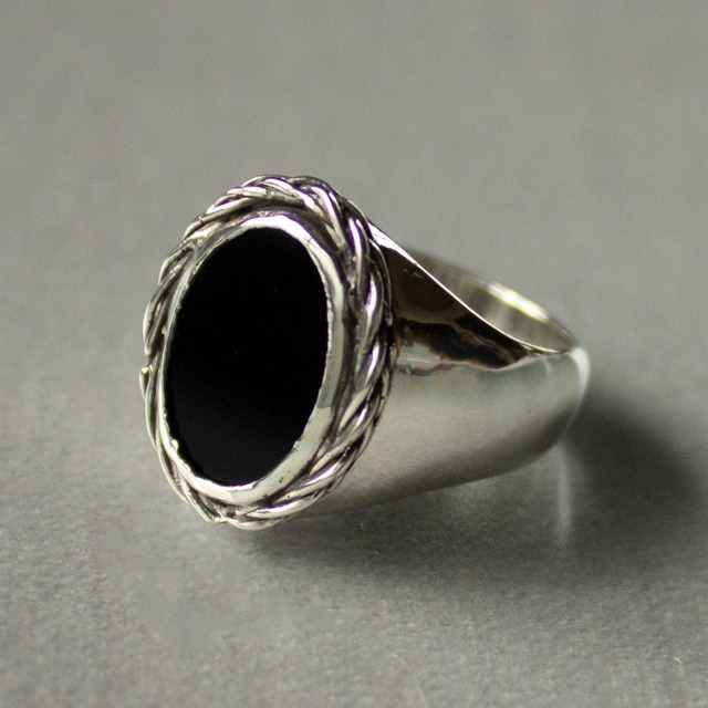 Mirrorstone Ring (Ovall) #Onyx
