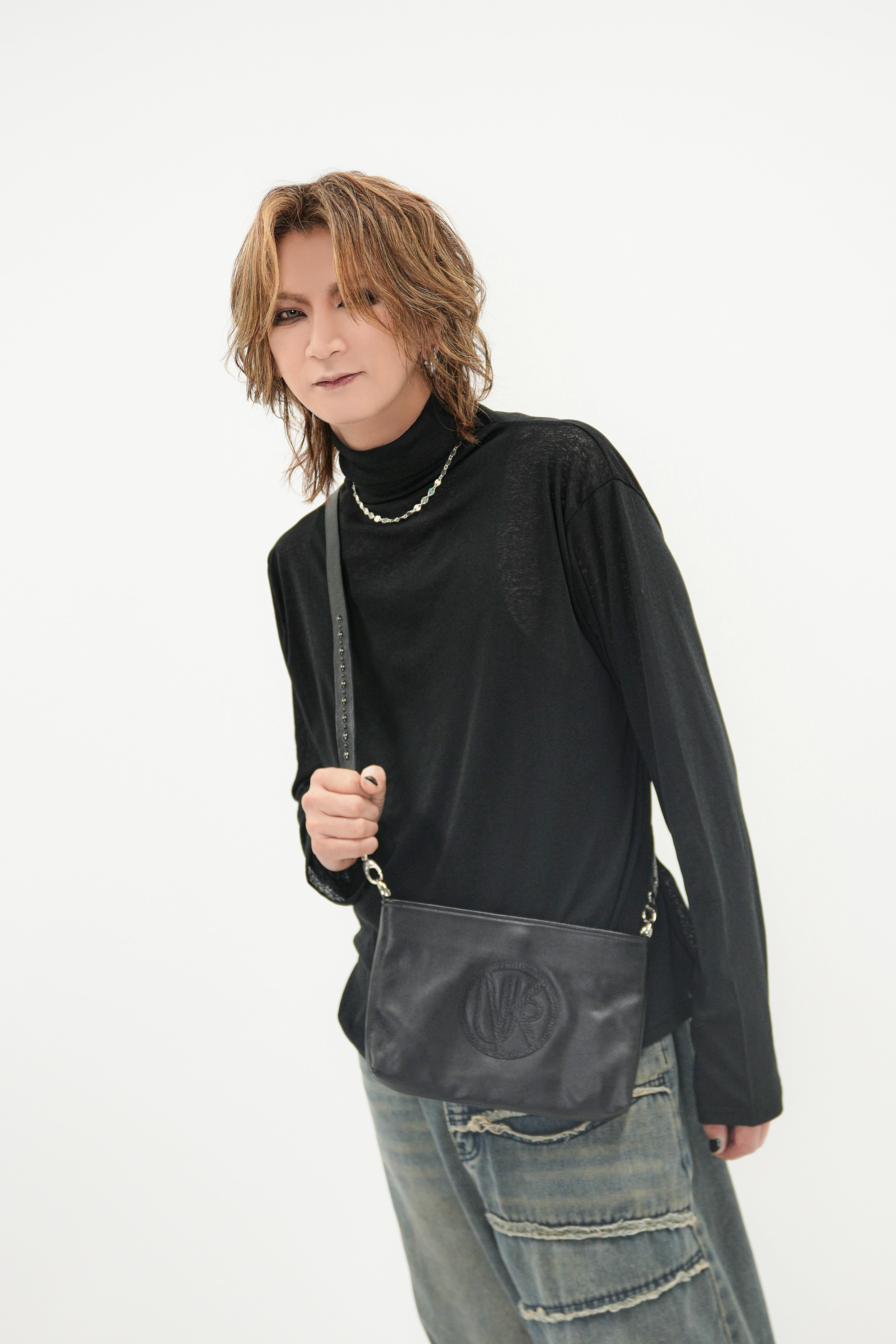 受注生産】IKUO × Modern Pirates デビュー30周年記念サコッシュ[BLACK