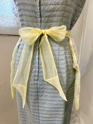 vintage yellow organdy white lace apron with pocket