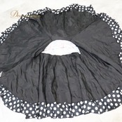 フラメンコ 衣装 ファルダ スカート 黒 ピンク 水玉 ドット 柄 模様 ダンス パーティ 発表会 花柄 フリル ペイズリー Leirena レイリーナ ブラック系 ピンク系 フリルスカート スカートコーデ おしゃれ かわいい 衣装用スカート パーティー衣装 発表会衣装 ダンス衣装 カラフル ステージ衣装 デザインスカート スカー