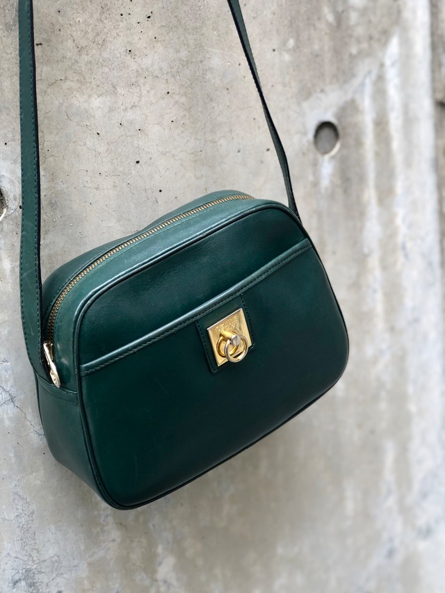 CELINE セリーヌ　ガンチーニ　レザー　フロントポケット　ショルダーバッグ　ブラウン　グリーン　vintage　ヴィンテージ　オールドセリーヌ　sc877m