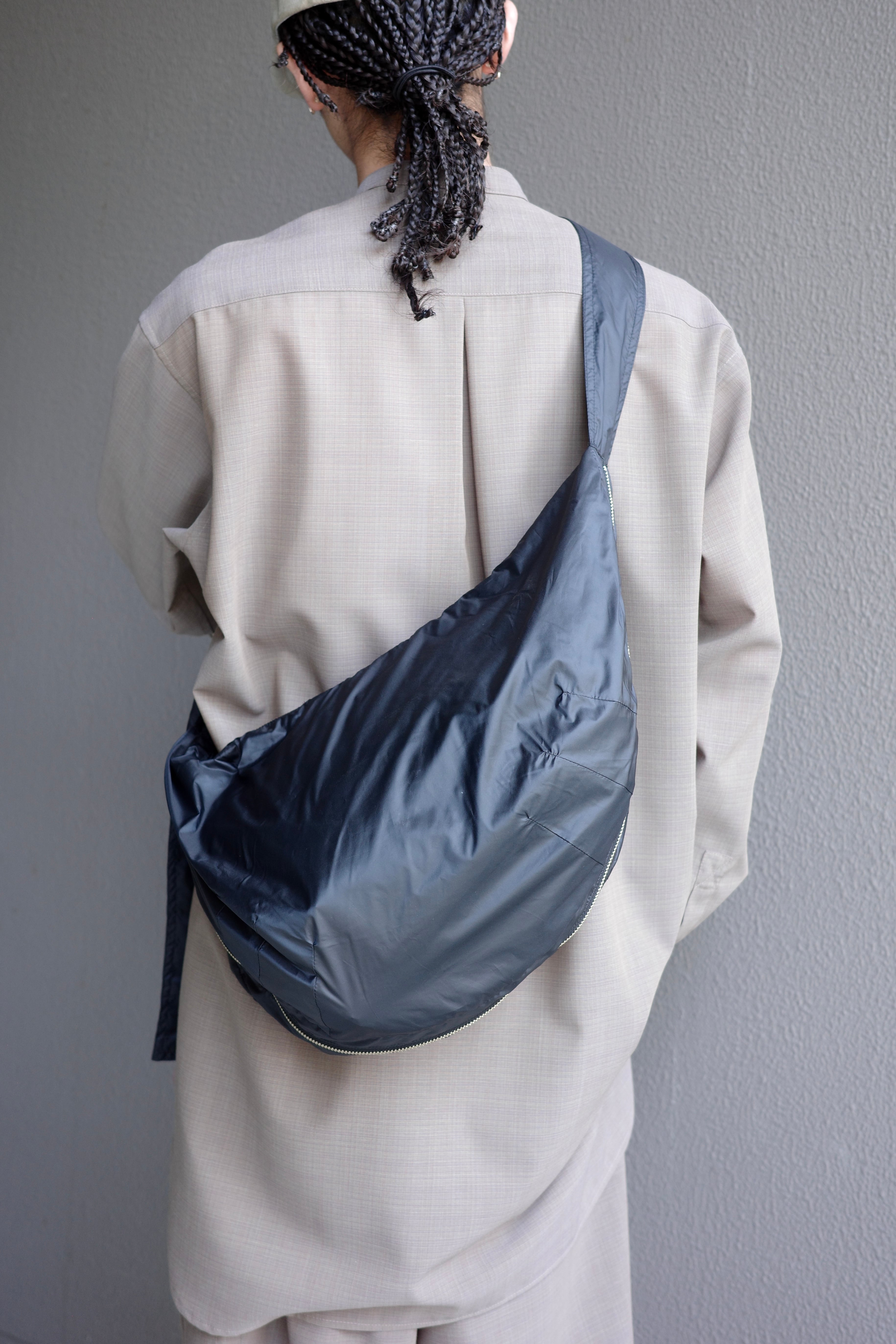 RL【COMPACT HALF MOON BAG LIMONTA -Black-】 | Pay ID