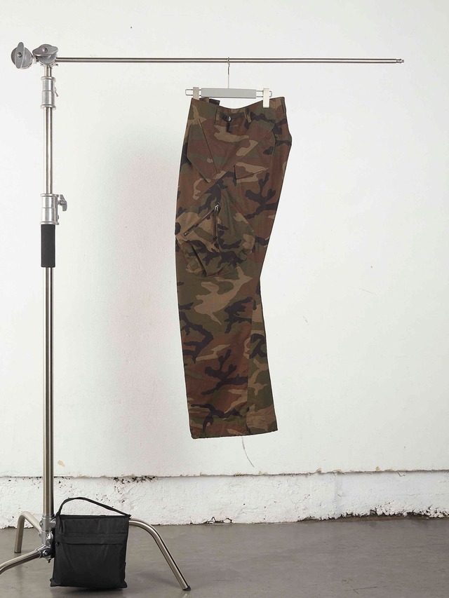 【LAST1】3D TWISTED CARGO PANTS