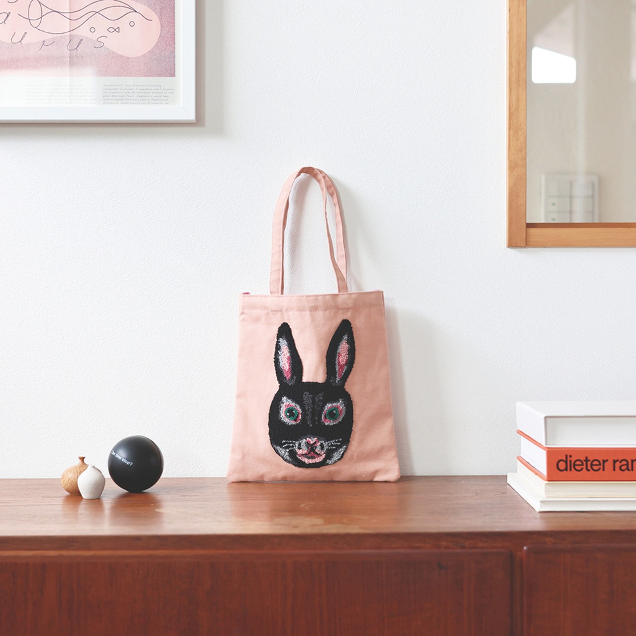 Nathalie Lete Fluffy mini bag BLANCHE　ナタリーレテミニバッグ　黄色うさぎ