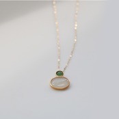 オーバル翡翠ペンダントトップ K10YG W oval A貨翡翠 jd_pt1306