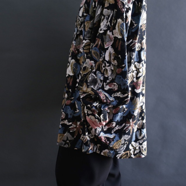 black base art flower l/s rayon shirt