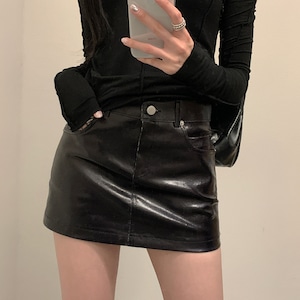 [PEACHVIN] Eddie Coated Mini Skirt (2color) 正規品 韓国ブランド 韓国通販 韓国代行 韓国ファッション スカート