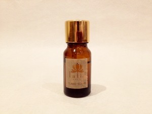 イランイラン エッセンシャルオイル 8ml 神戸香屋