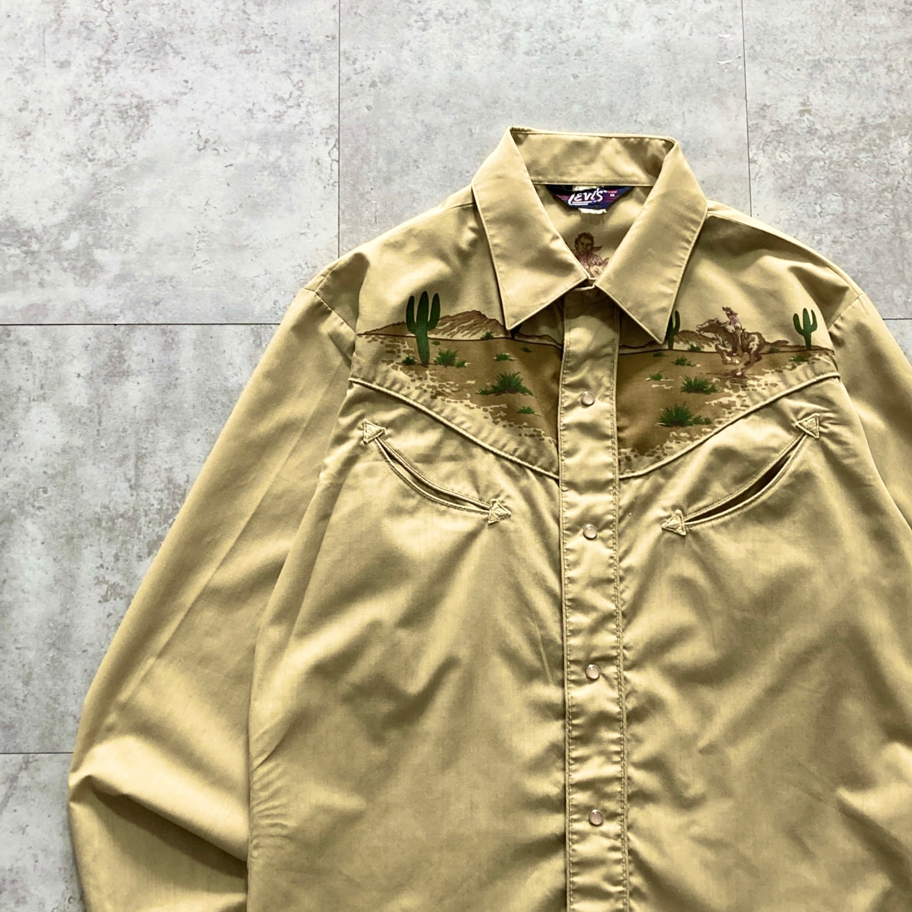 70s】Levis リーバイス 紺タグ カーボーイ 胸ポケット 表記M スナップ