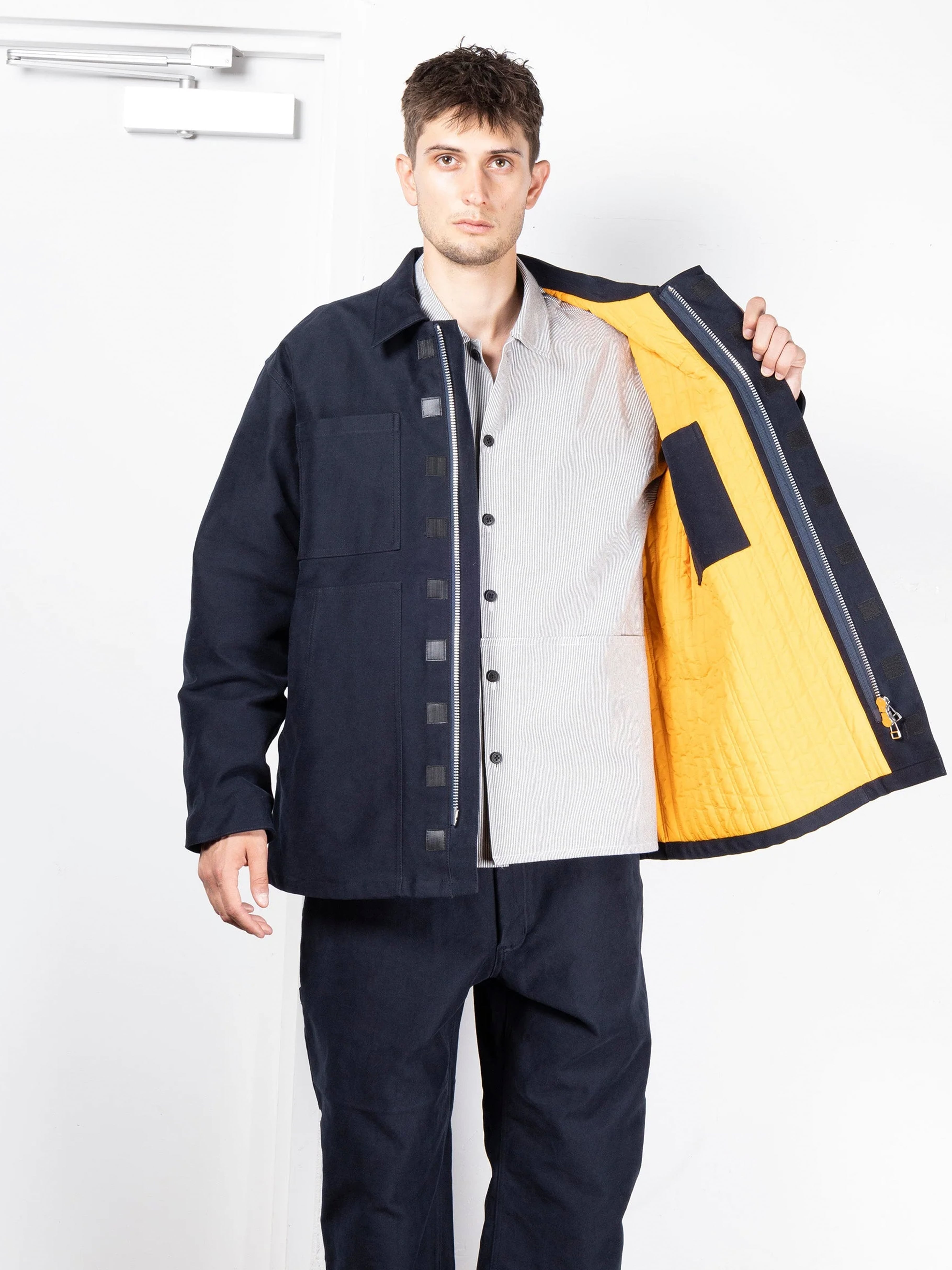 MAN-TLE Jebok Coat Night Moleskin R19J1 | BEST PACKING STORE