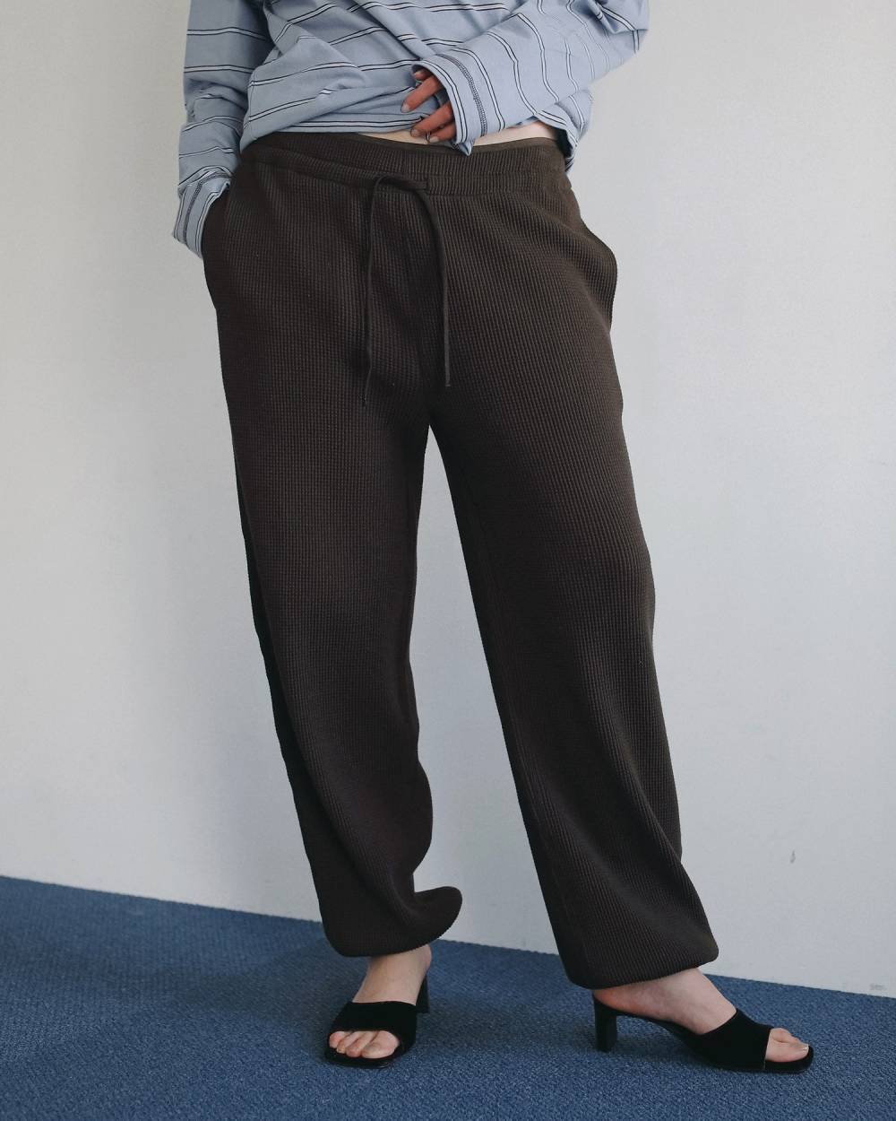 anuke Squaretoe Velour Mule（brown） uu anuke(アンヌーク) Squaretoe Velour Mule | サウスオレンジ｜メンズ