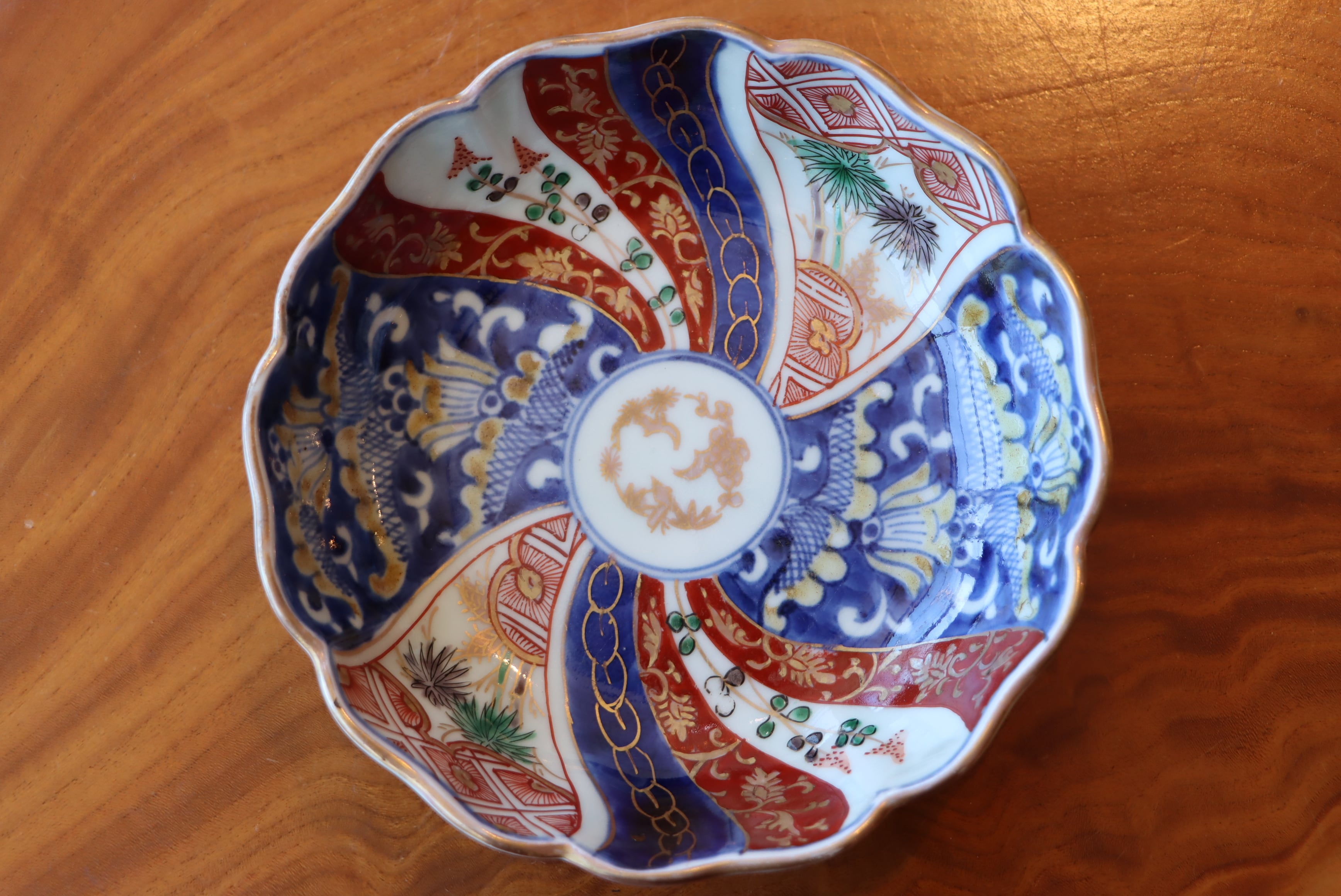 伊万里焼 色絵 捻り草花文 膾皿 | (有)新原美術