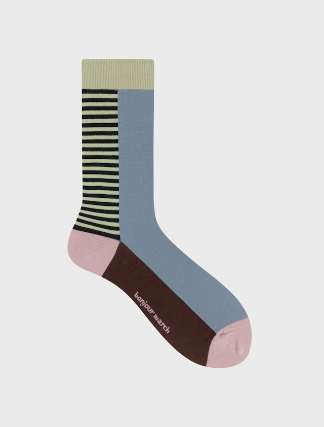 Colored paper socks_blue