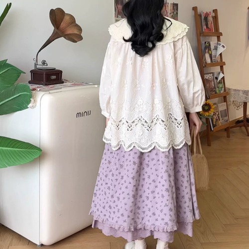 ビッグカラーフラワー刺繍ブラウス ・12590