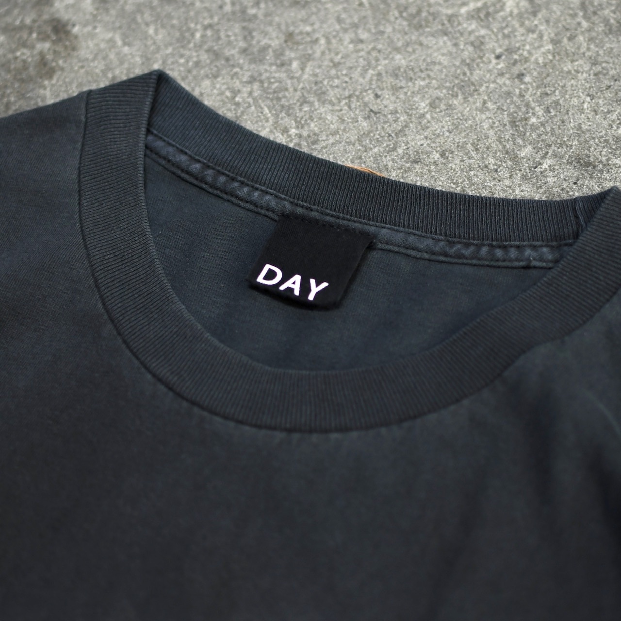 QUEEN fade band tee