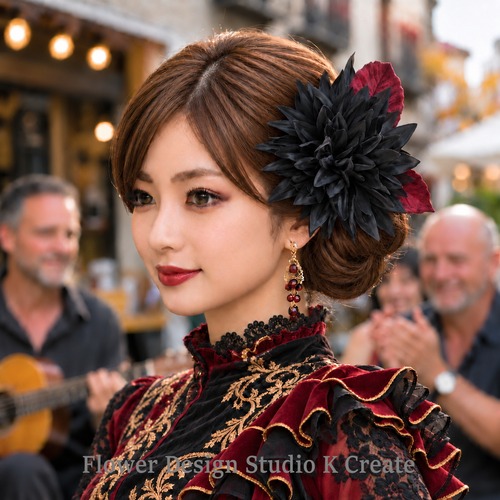 黒いダリアとボルドーの葉っぱの髪飾り 　花径18cm　Uピン　黒　ブラック　ダリア　花　フラメンコ　フローレス　花飾り　舞台　発表会　イベント 袴　成人式