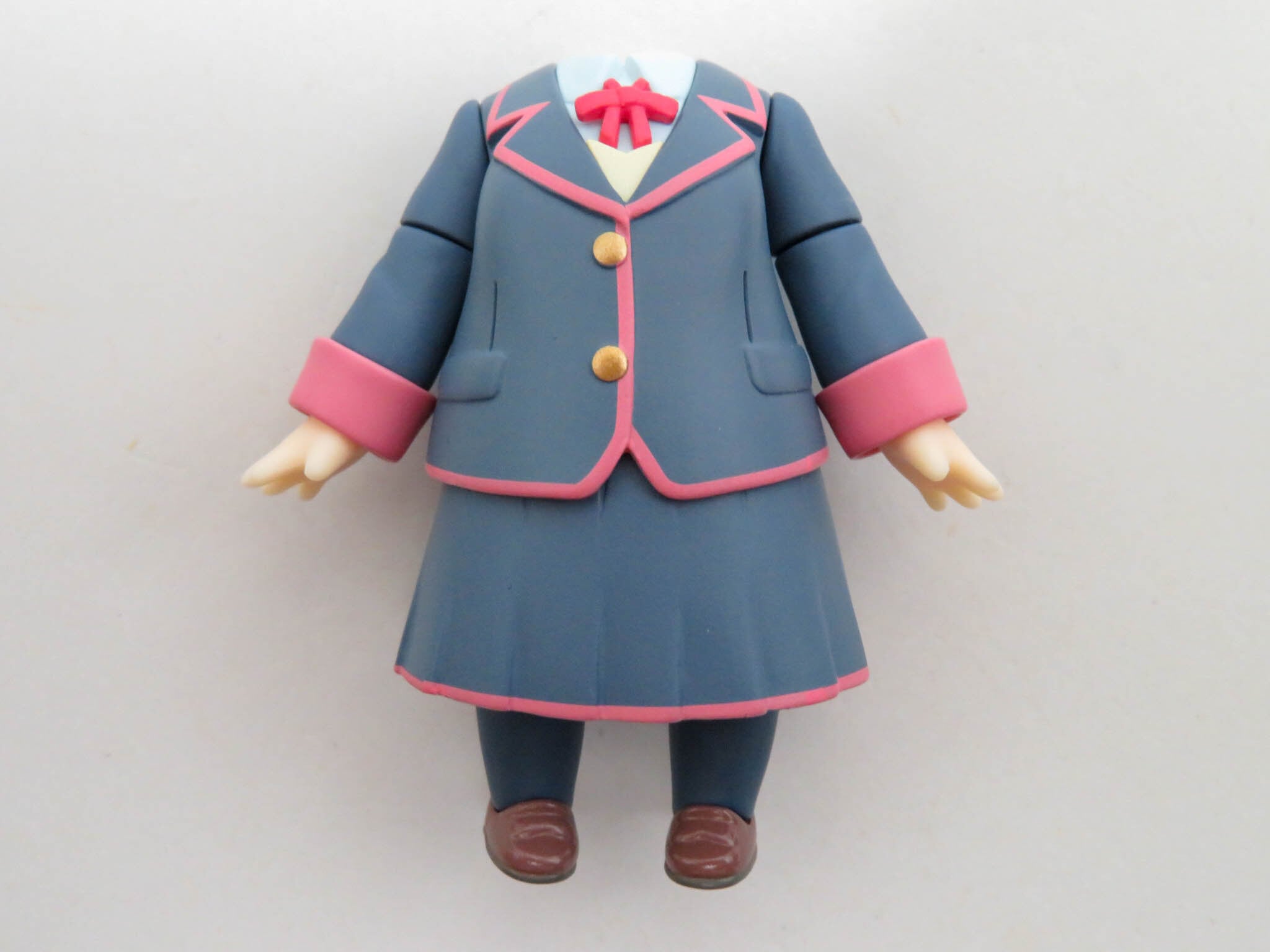 再入荷(A−ランク)【2091】 緒山まひろ 体パーツ 制服 ねんどろいど