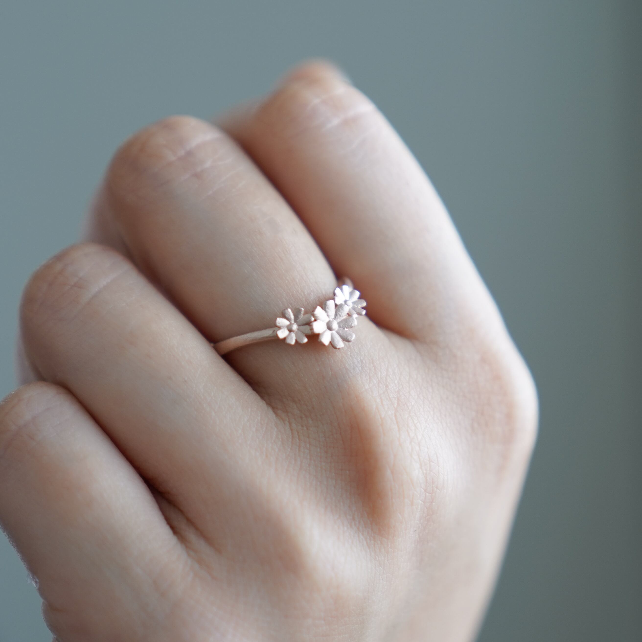 秋の桜】コスモスの花冠リング/ ピンクゴールド ホーニング加工《送料