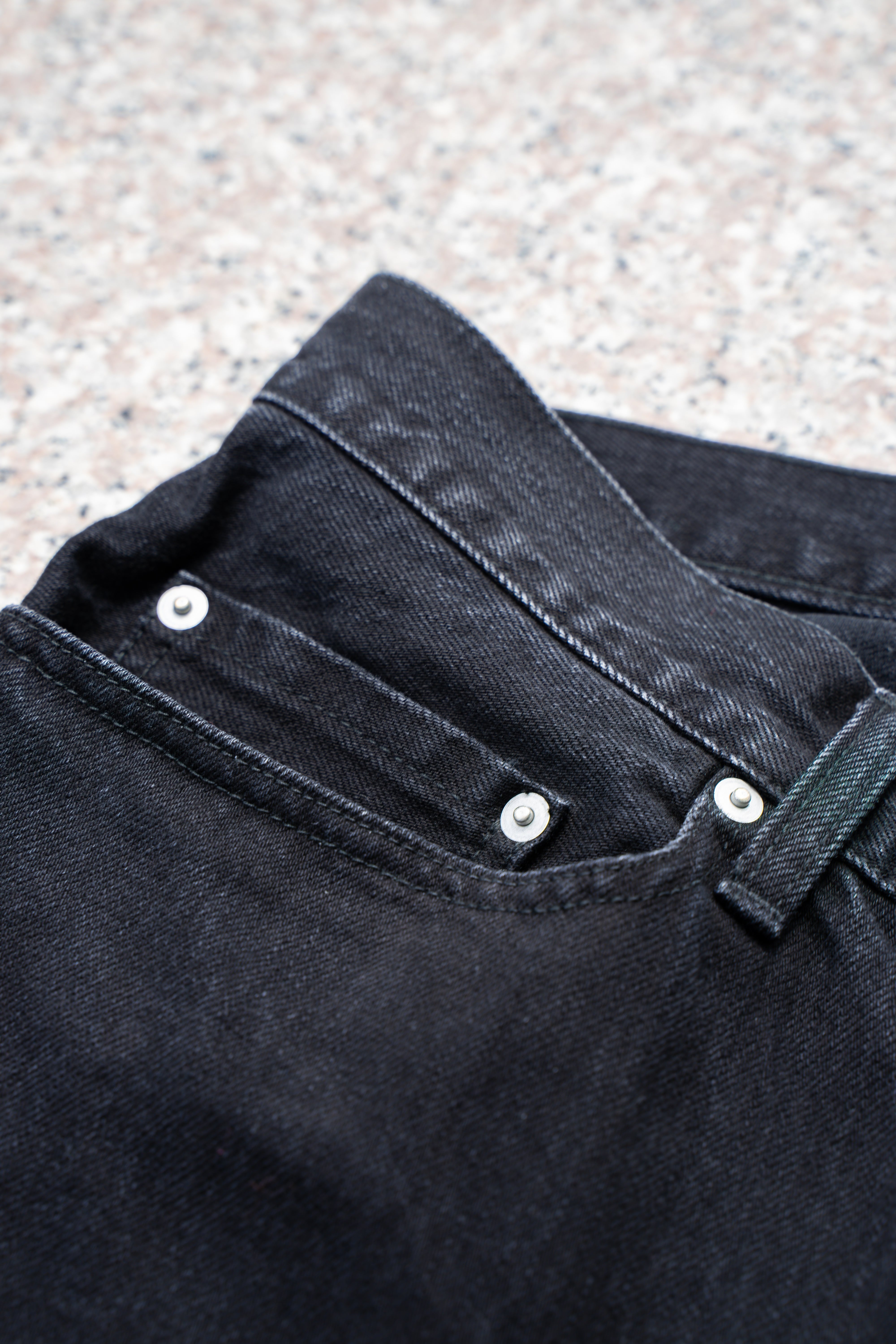 CALM】BLACK SELVEDGE DENIM | CALM