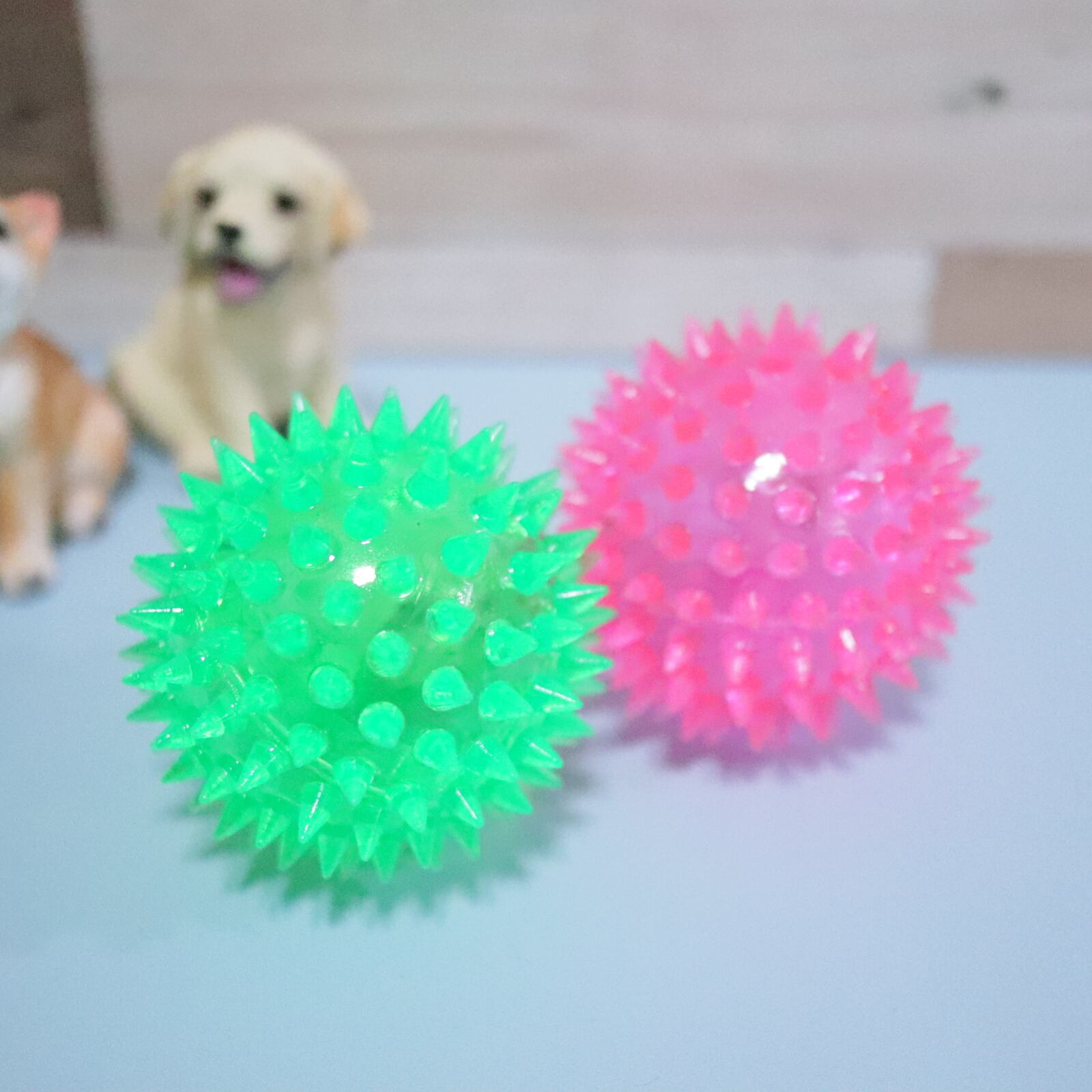 ラバー ボール 犬 おもちゃ 鈴入り 玩具 ペット ストレス 発散 小型犬