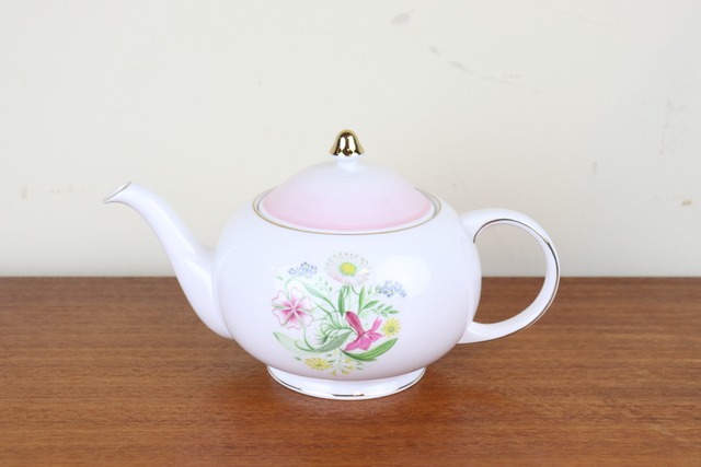 スージークーパー　ロマンス　ピンク　ティーポット　romance　イギリス　ヴィンテージ　食器　Susie Cooper　に2850
