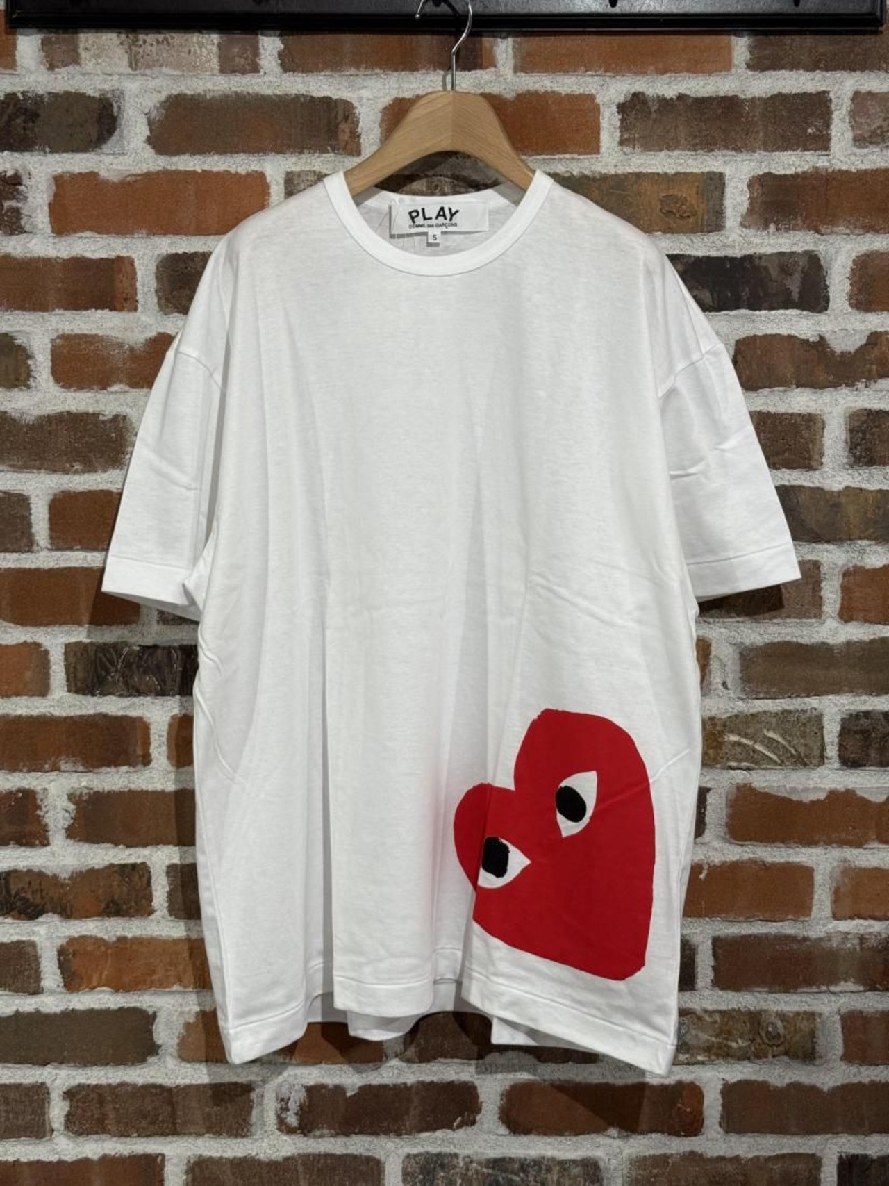 【PLAY COMME des GARCONS】T349 オーバーサイズロゴTEE (赤ハート)