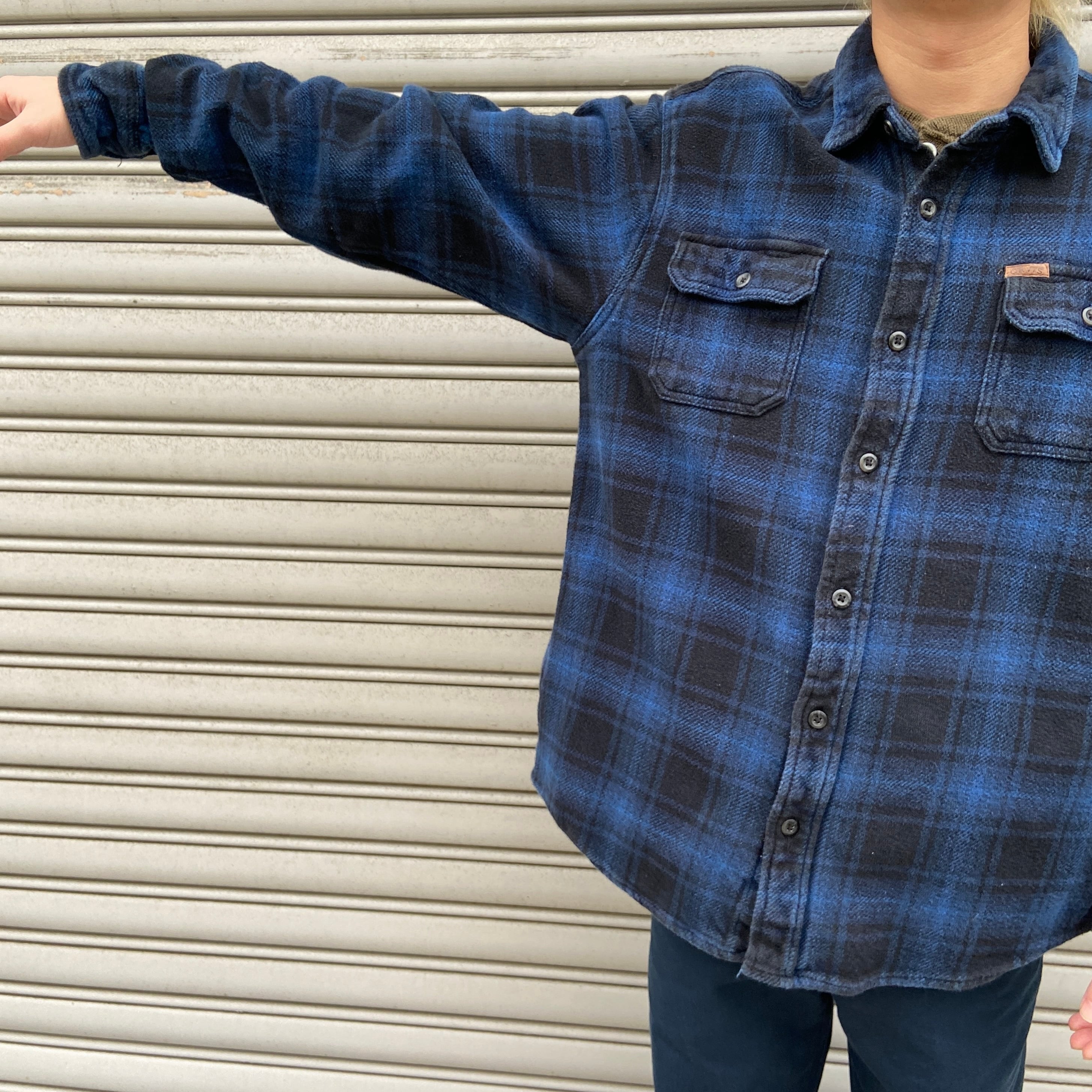 ORVIS オービス ヘビーネルシャツ サイドポケット付き XL 紺 黒 | 古着