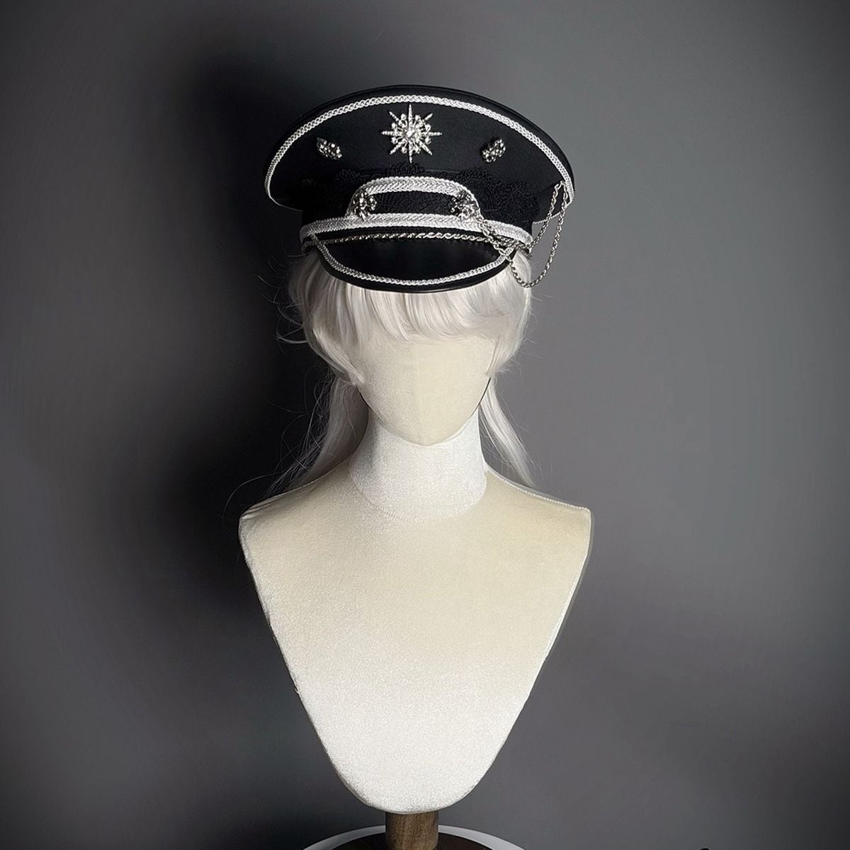 近衛聖騎士・スノーケープ・ミリタリー軍服ロリータセット：帽子
