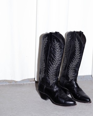 vintage western boots