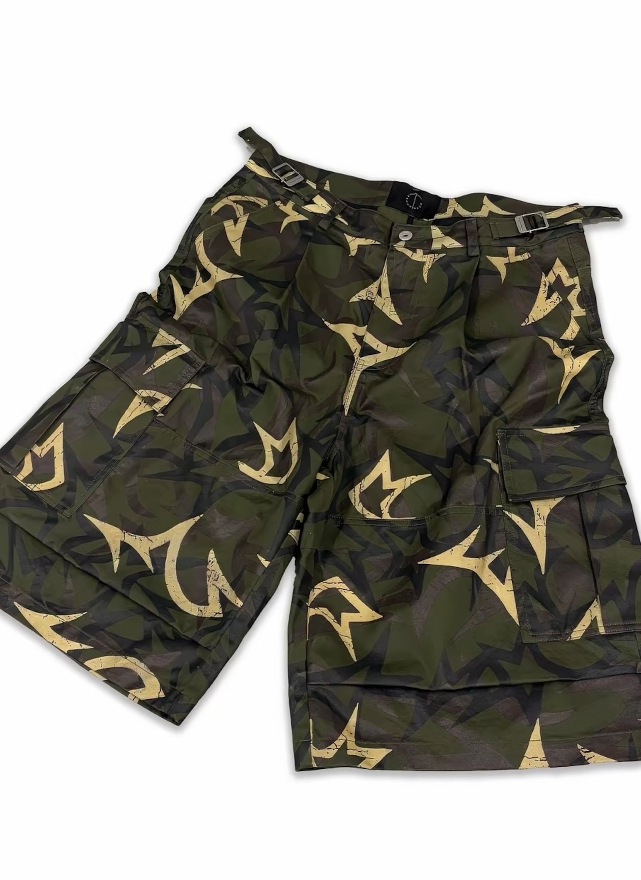 【TecNineGroup】THORN STAR CROPPED PANTS