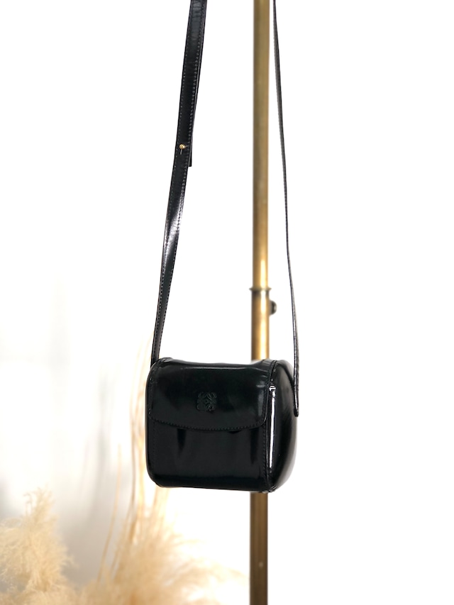 LOEWE ロエベ ショルダーバッグ ブラック アナグラム レザー ミニバッグ vintage ヴィンテージ オールド yt7pzh