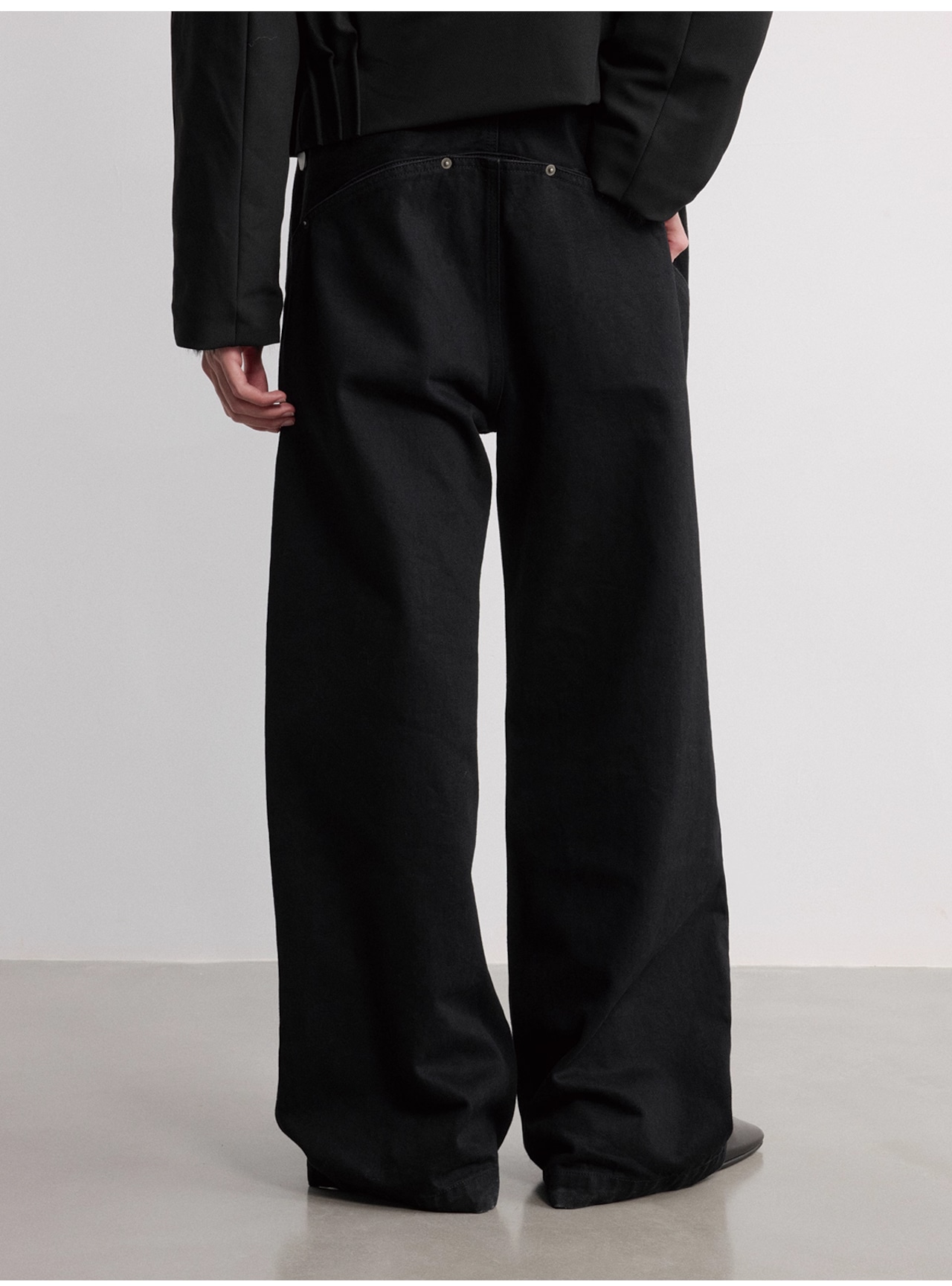 JCAESAR STUDIO STRAIGHT DENIM THREE POCKETS