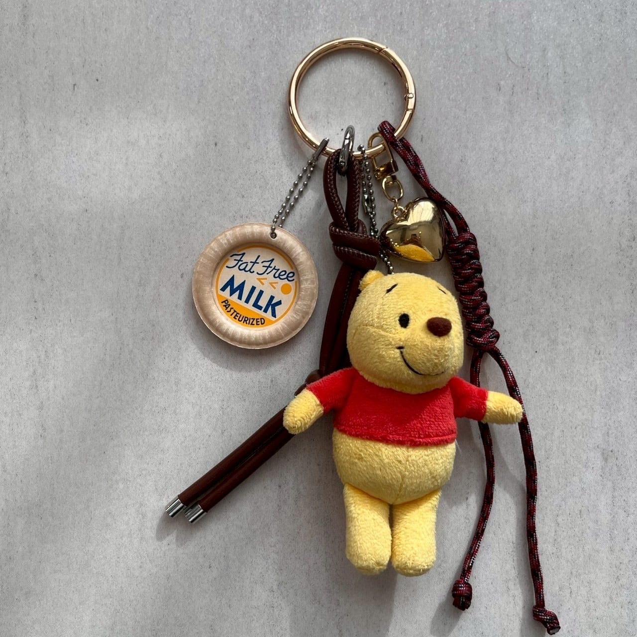 《 送料無料 》【 Lineu 】くまのプーさん