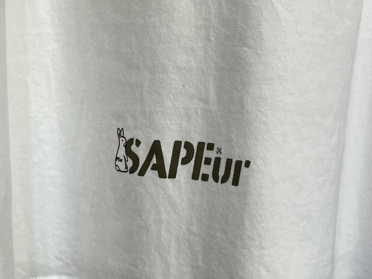 SAPEur × FR2 cargo base TEE 宮城 限定 サプール｜トップス