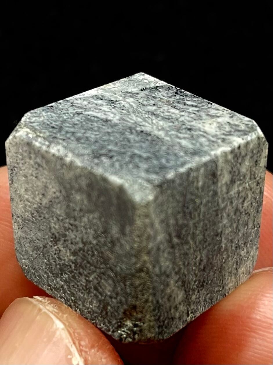 15) 世界初!強力な引き寄せ・統合「南極の石(アンタークティック・ストーン)」キューブ型