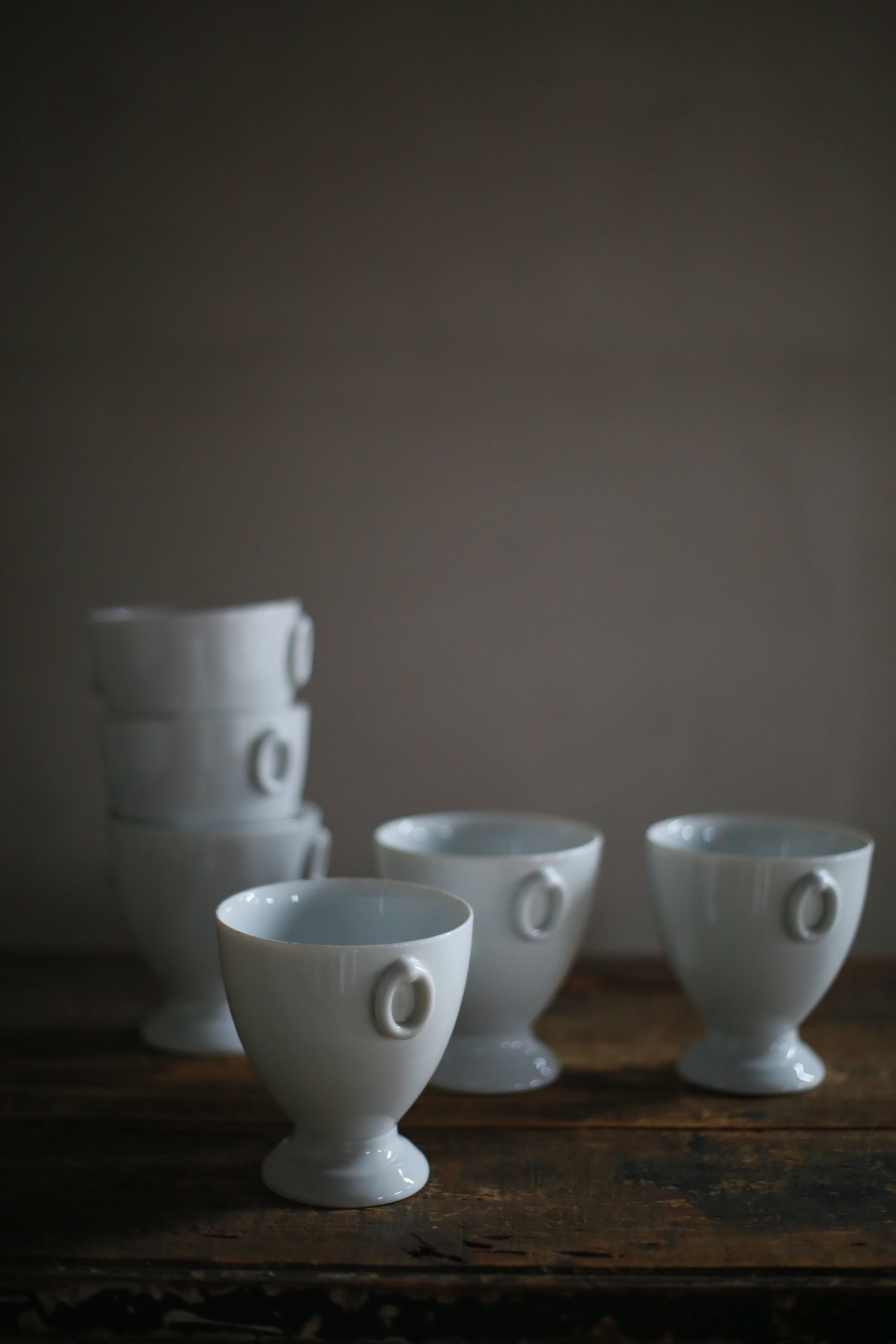 古い国産の白磁ゴブレット