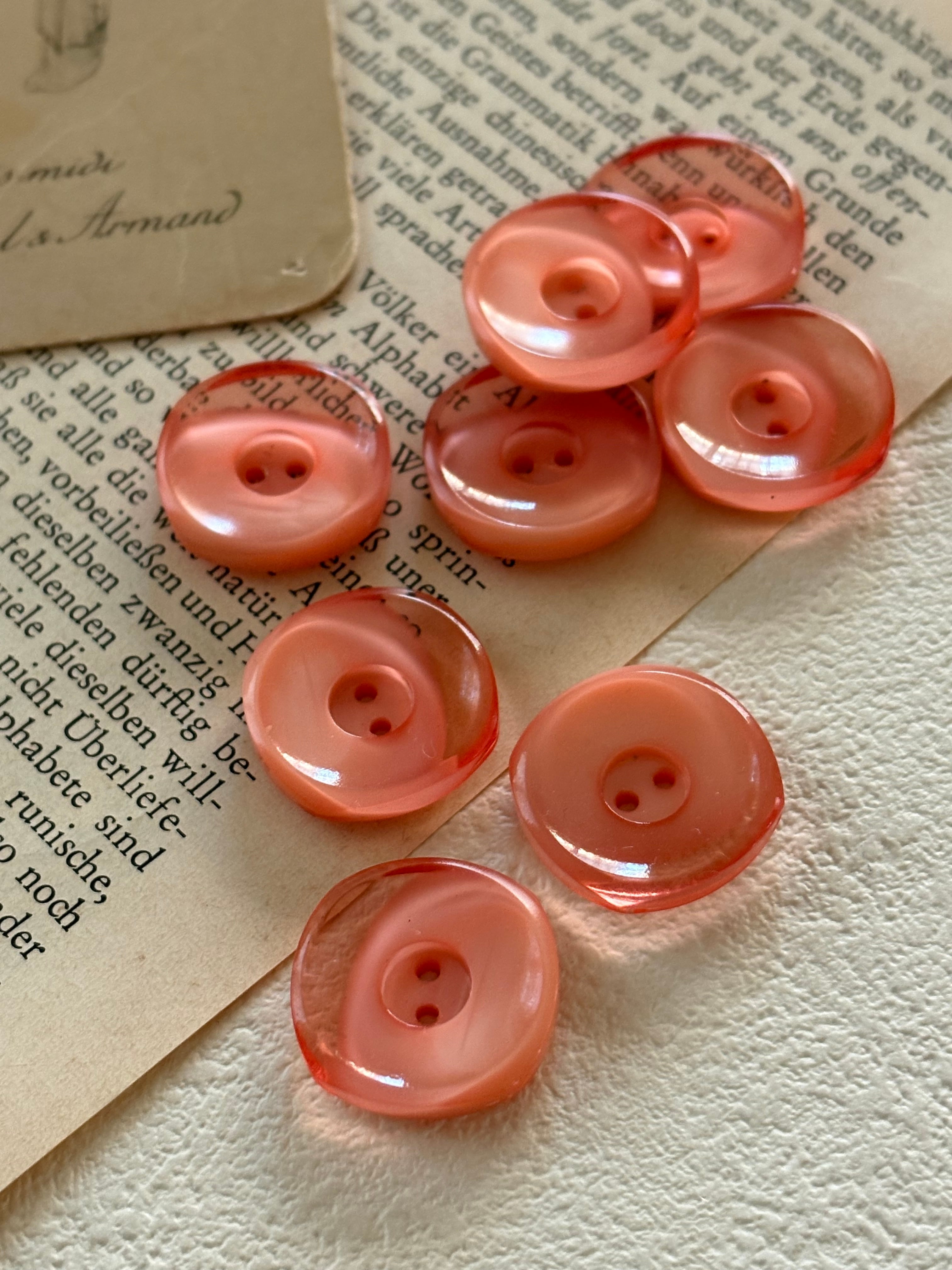 18mm フランス 輸入デザインボタン ピンク プラスチックボタン アクセサリーパーツ デコレーション材