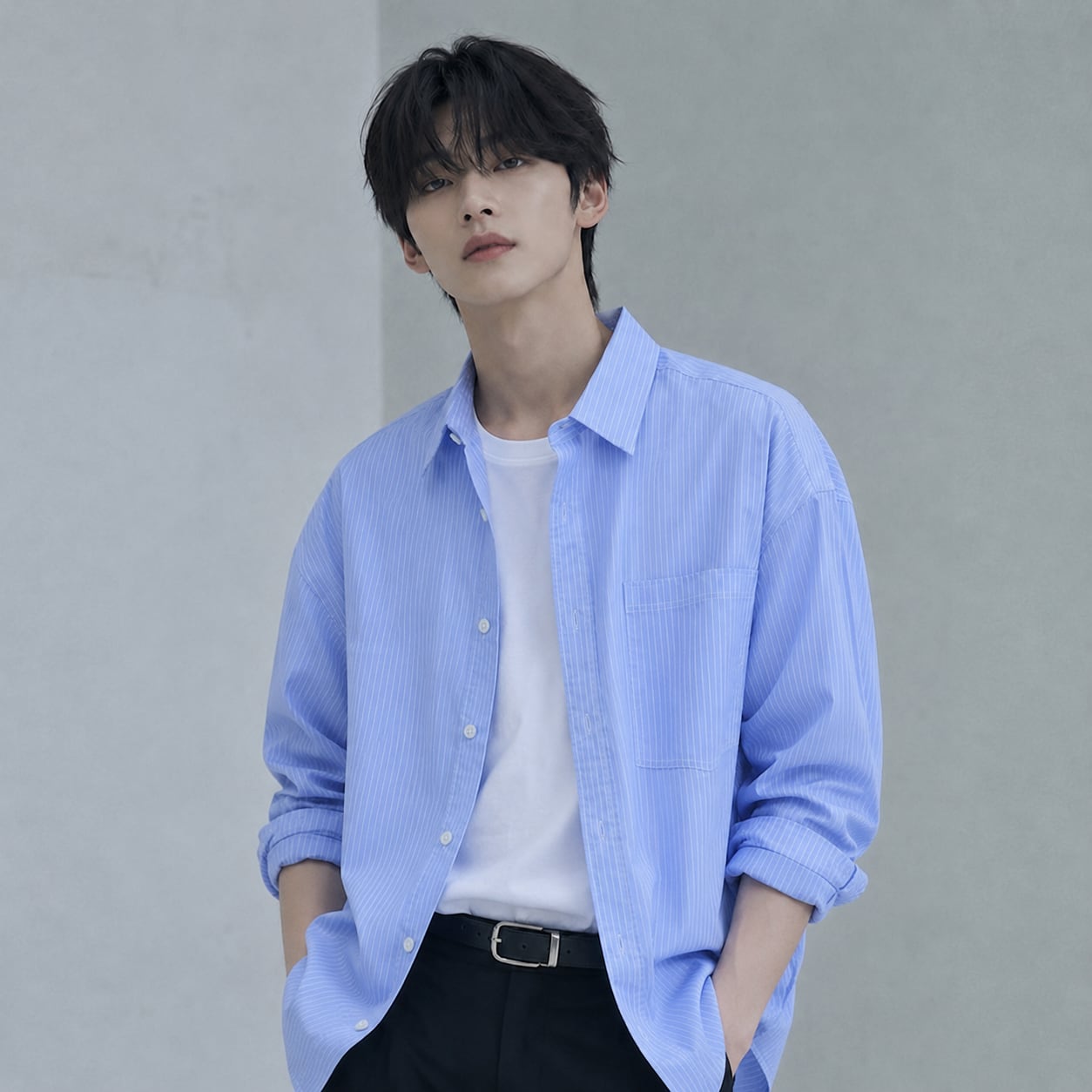 Striped loose shirt 0010