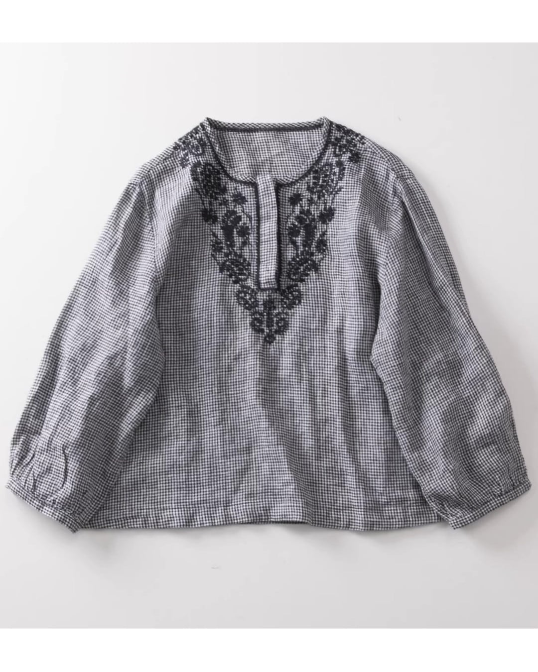 刺繍デザイン ギャザー袖 リネンチュニック T0004