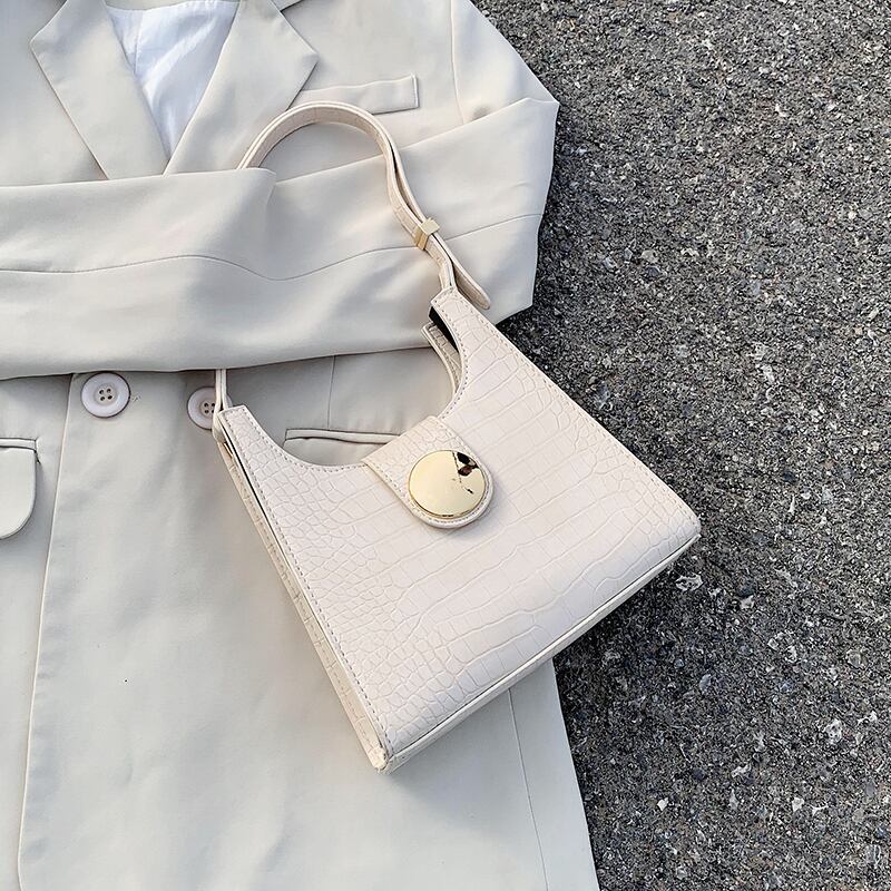 シニアセンススモールバッグフィメール2020ニューウェーブサマーファッションワイルドメッセンジャーバッグインネットレッドショルダー脇バッグ Tiancai_Wing_Bag0743818