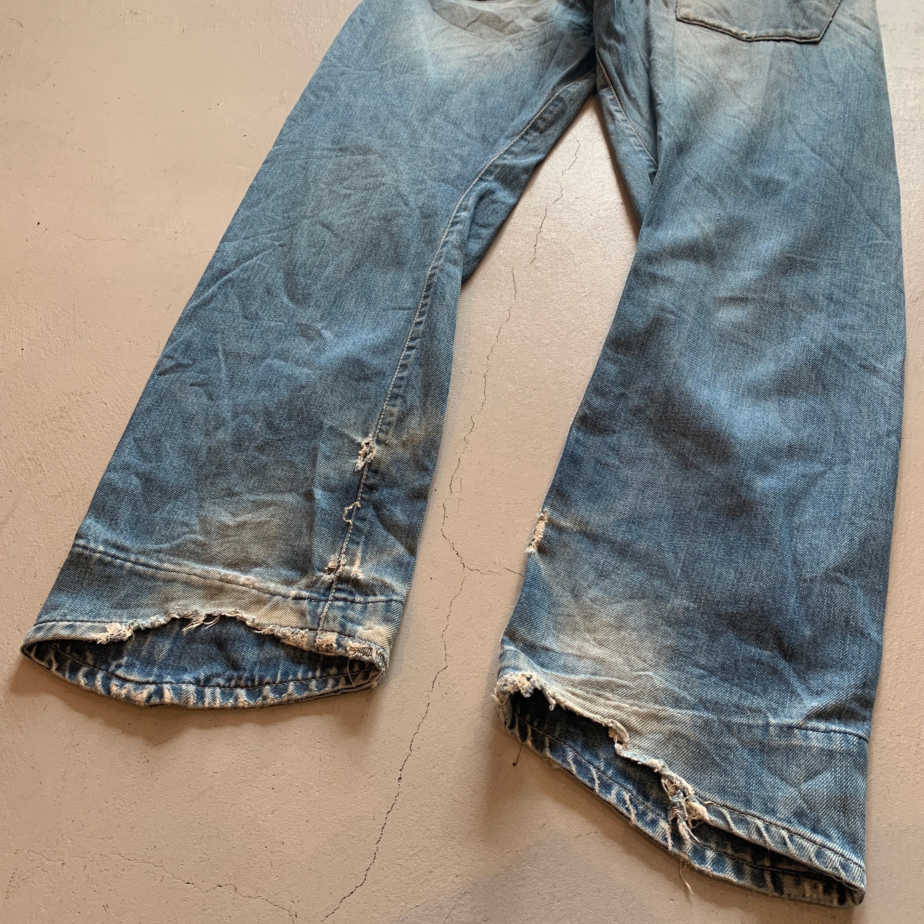 00s Euro Levi