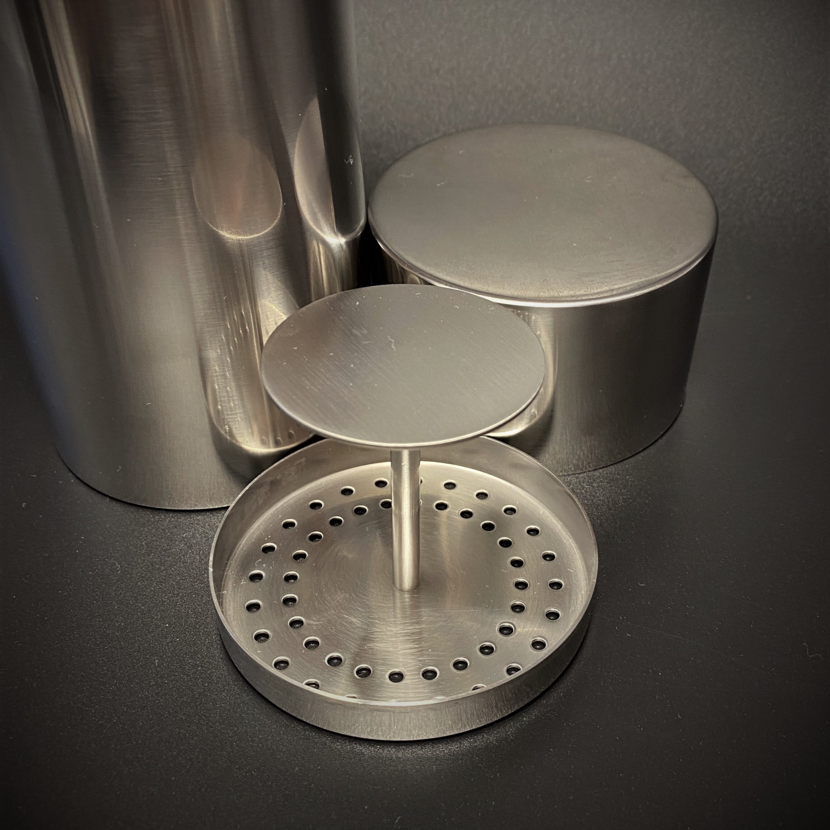 STELTON Cylinda-Line カクテルシェイカー | KOHSEKI