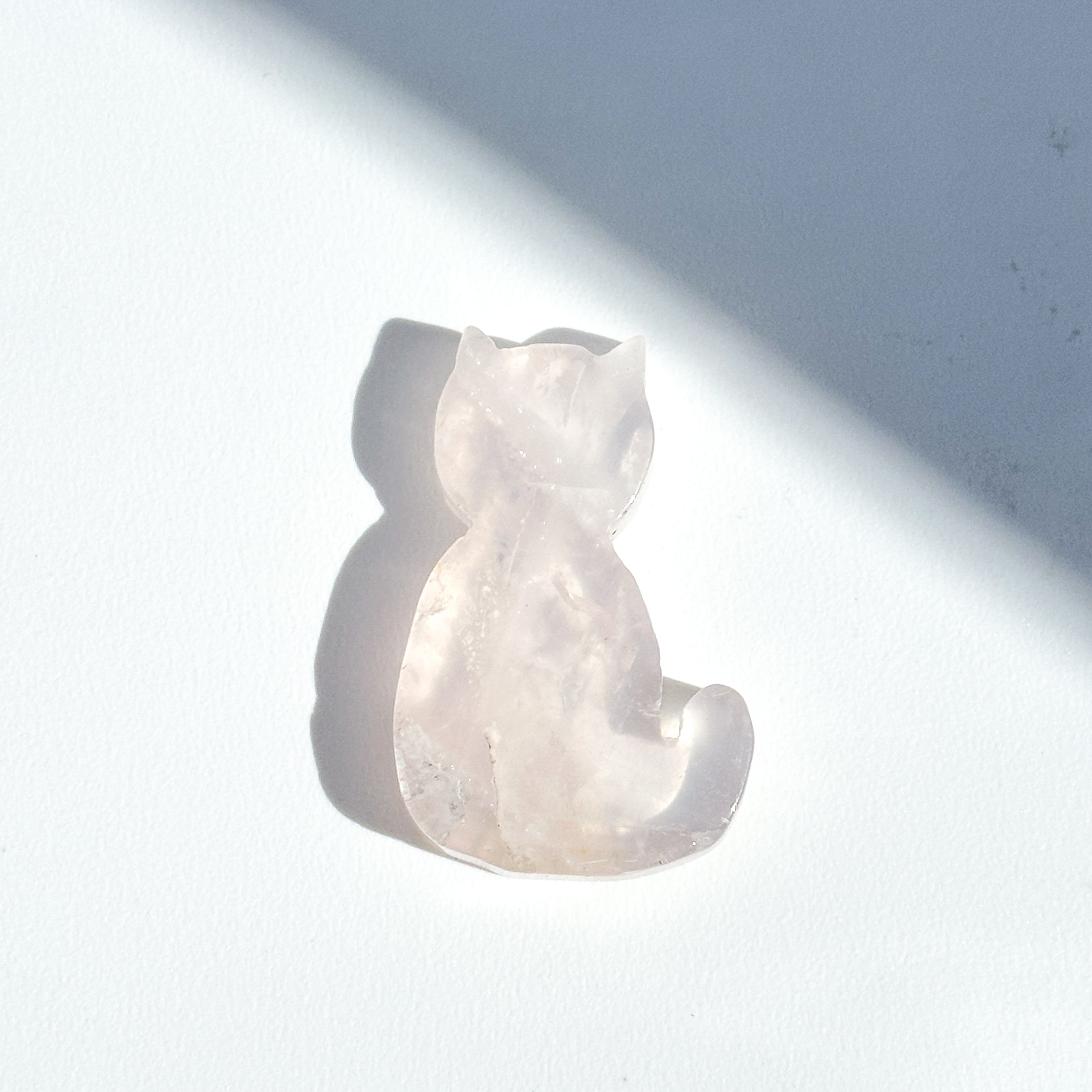 ローズクォーツ 猫ちゃん01◇ Rose Quartz Cat ◇天然石・鉱物