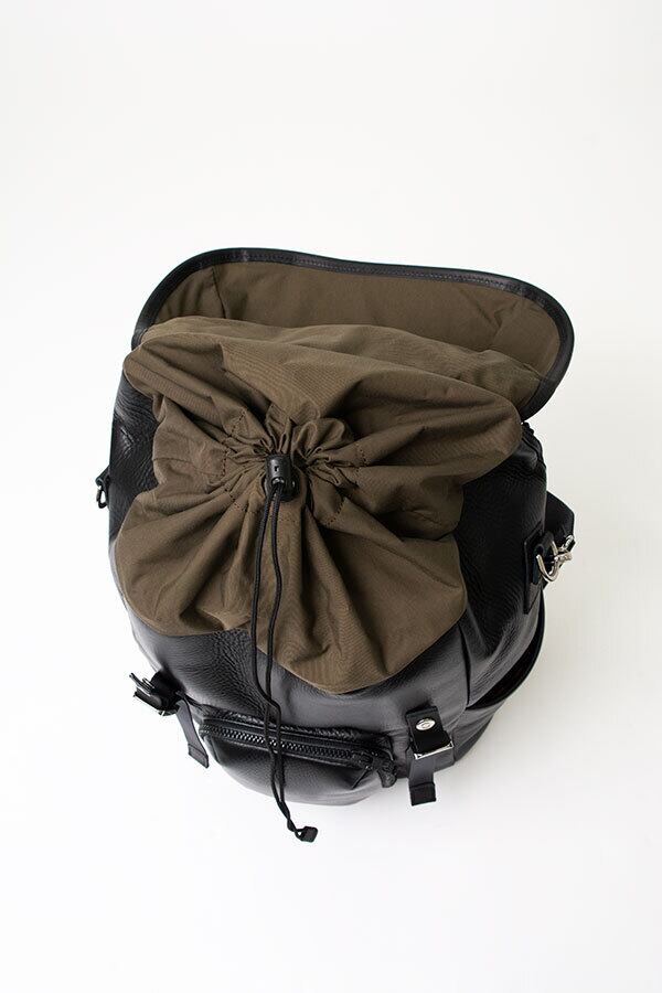 no. NN120 Flap Backpack | nunc online shop