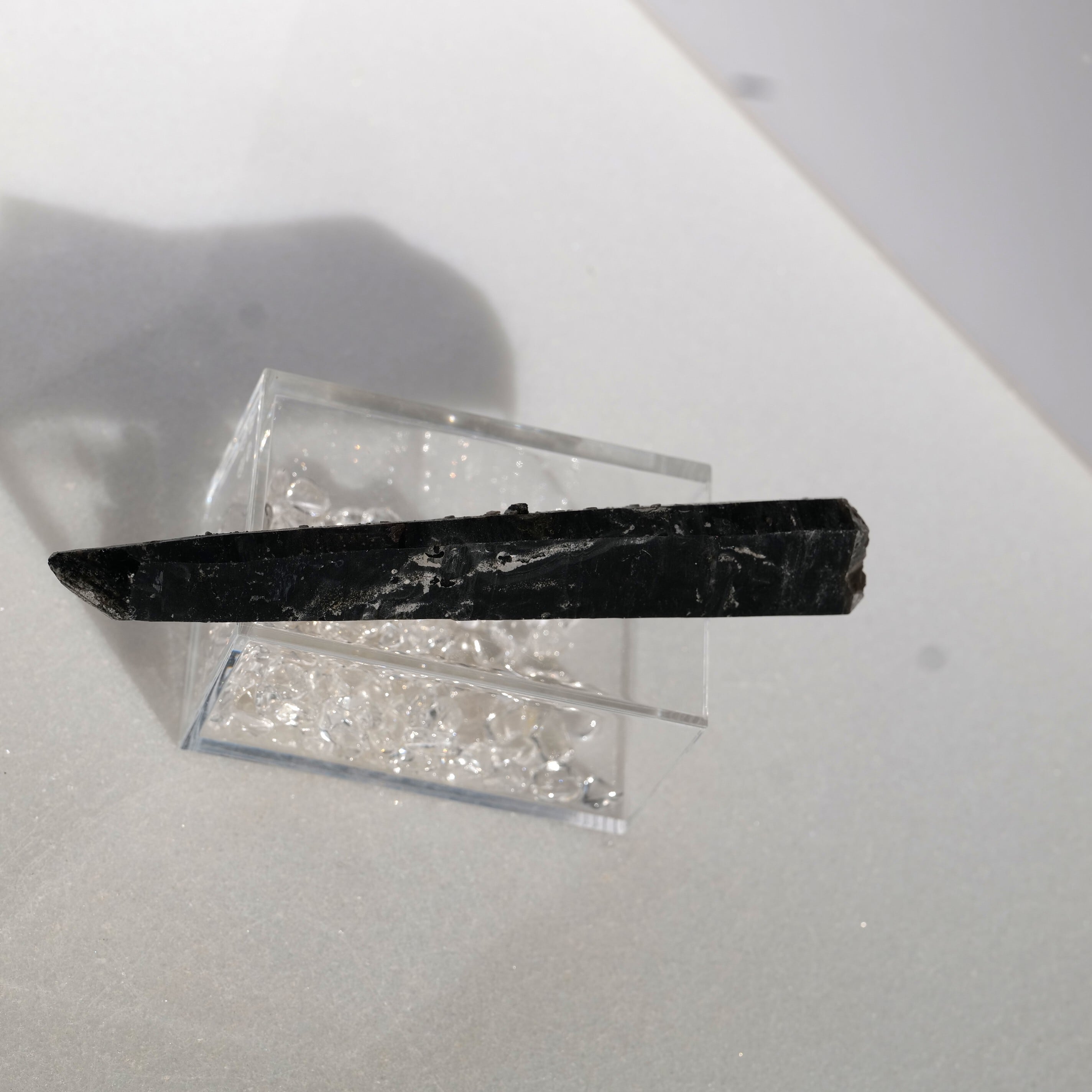 【最強の守護と浄化で人生を立て直す黒の結界】モリオンポイント G7_2