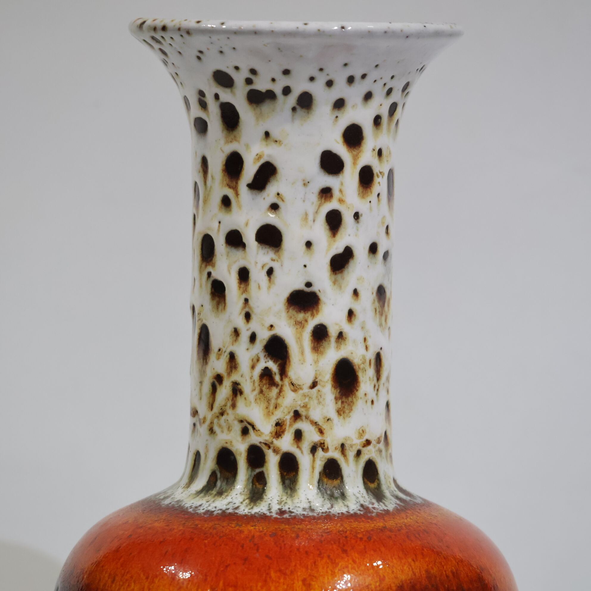 Jasba -- 30.2cm | Fat Lava & German Art Pottery