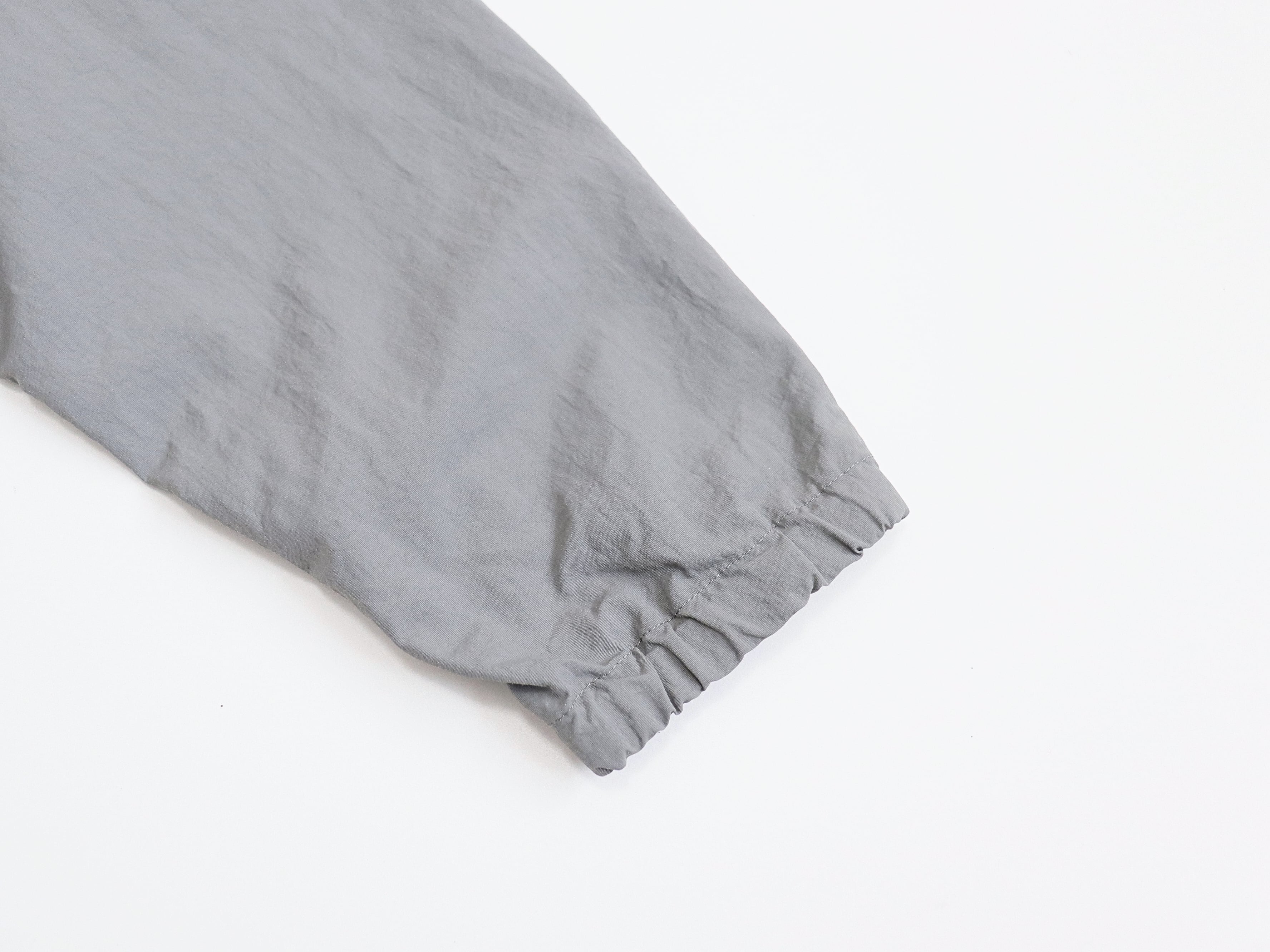 MANUAL ALPHABET / LIGHT SHELL SNAP TEE - GREY マニュアル